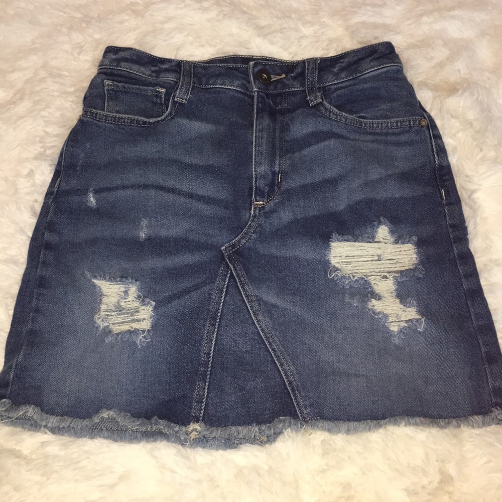 Arizona Co Distressed Denim Skirt Size 3 - Picture 1 of 3